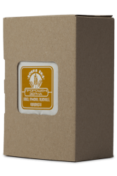 Проросшие зерна в коробке